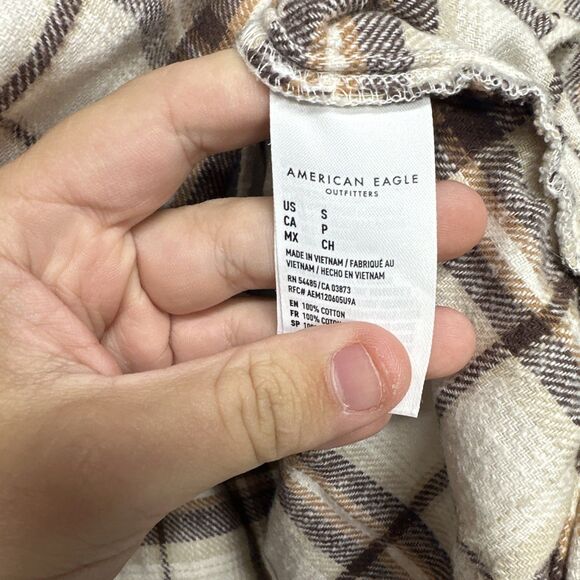 American Eagle Outfitters women’s cropped flannel Size Small - Picture 8 of 9